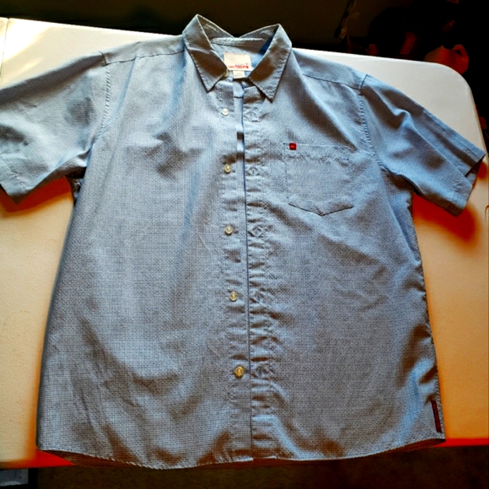 Quiksilver button up pocket shirt